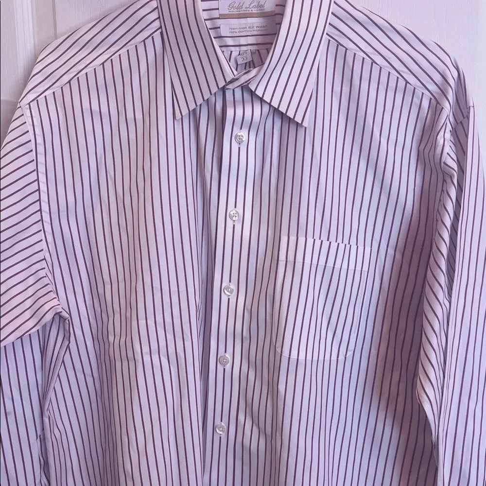 Roundtree & Yorke White Dress Shirt with Burgundy Stripes 16 1/2 33